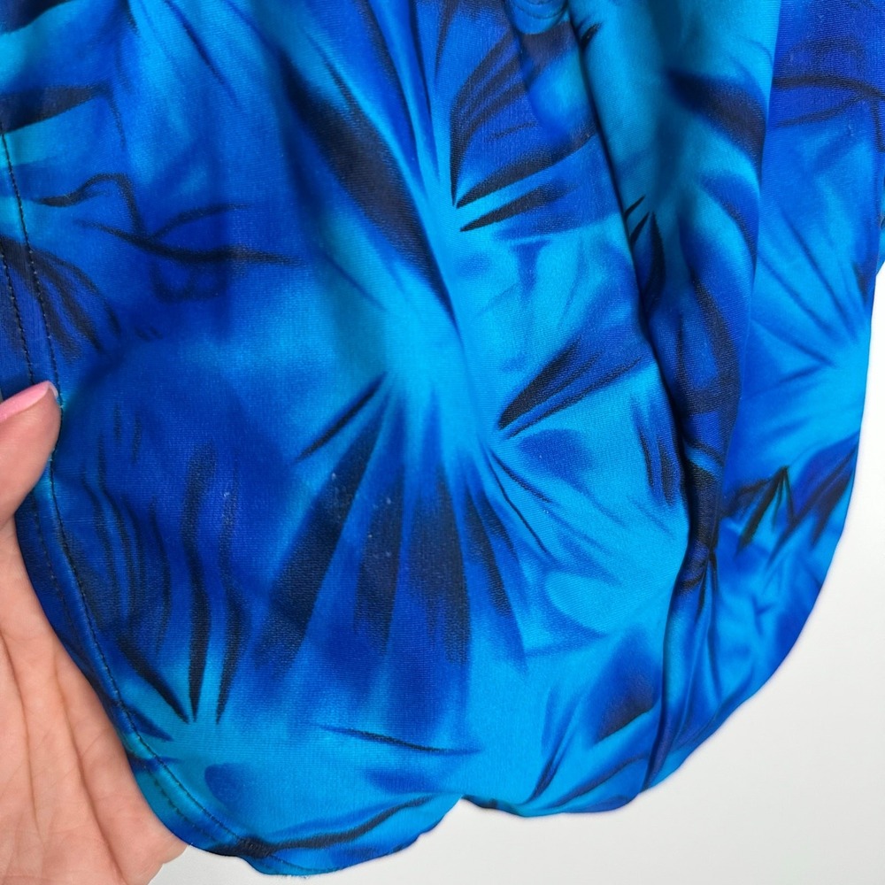 Unbranded One Piece Swimsuit Girls Size 10 Blue Abstract Athletic Good Condition - Picture 3 of 5